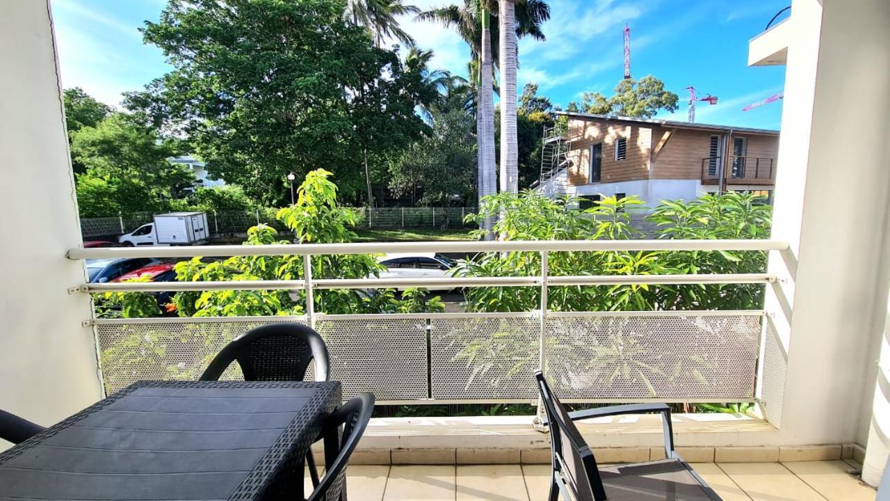 Studio Moderne, Centre-Ville, Au Calme, Parking Prive La Possession Ngoại thất bức ảnh